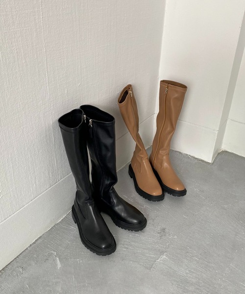 CAPRICIEUX LE'MAGE（カプリシューレマージュ）の「トラックソールロングブーツ（ブーツ・レディース・ブラック/キャメル・37/39）」の15枚目の写真