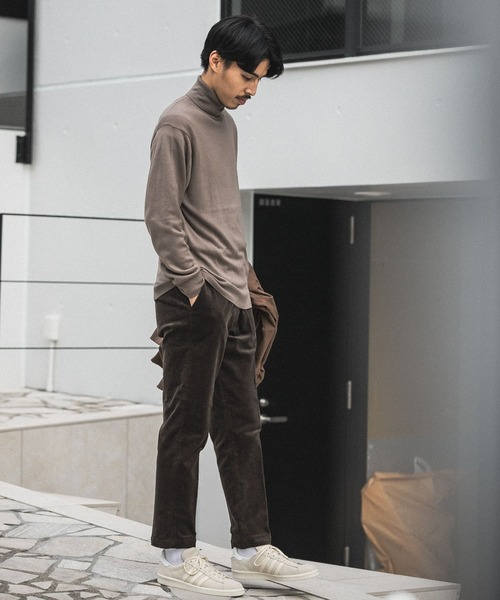 URBAN RESEARCH DOORS（アーバンリサーチドアーズ）の「ハーモニータートルネックニット（ニット/セーター・メンズ・ベージュ系その他/レッド系その他/ロイヤルブルー/ホワイト系その他/ブラック・38/40）」の18枚目の写真
