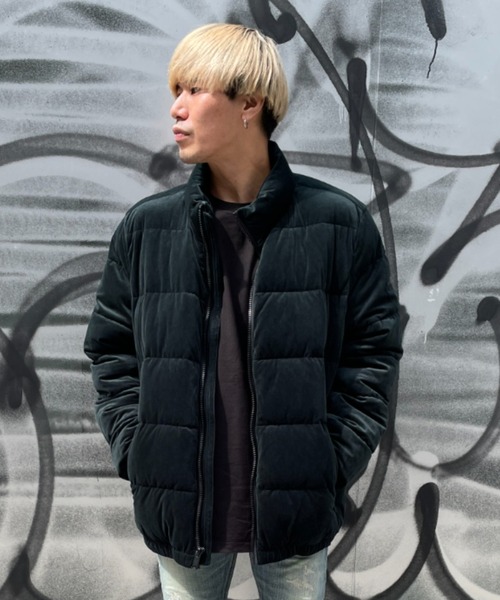 DKNY(ディーケーエヌワイ)の「【DKNY】ダナキャランニューヨークQUILTED VELOUR PUFFER JACKET ベルベット ウルトラロフト パファージャケット(ダウンジャケット/コート・メンズ・ブラック/ネイビー/グリーン・S/M/L/XL)」の10枚目の写真