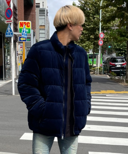 DKNY(ディーケーエヌワイ)の「【DKNY】ダナキャランニューヨークQUILTED VELOUR PUFFER JACKET ベルベット ウルトラロフト パファージャケット(ダウンジャケット/コート・メンズ・ブラック/ネイビー/グリーン・S/M/L/XL)」の7枚目の写真