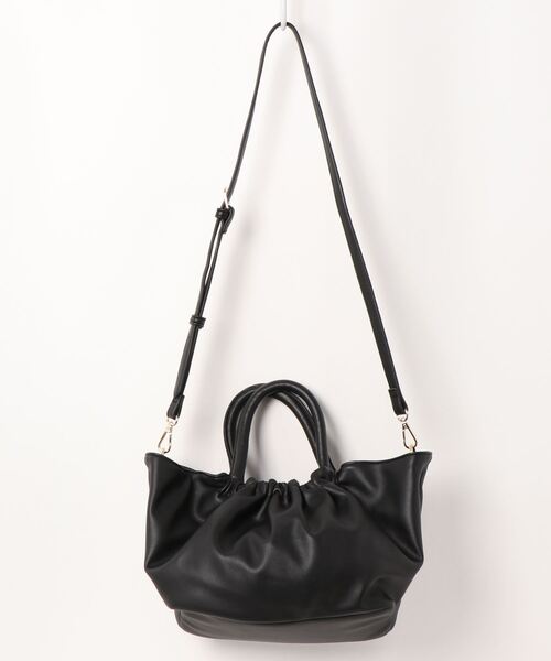 Te chichi（テチチ）の「ギャザー2WAYトートバッグ（トートバッグ・レディース・ブラック/ベージュ/オリーブ・ﾌﾘ-）」の2枚目の写真