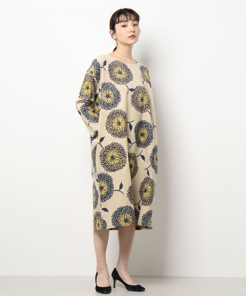 セール 大判花柄コーデュロイワンピース ワンピース Cerca チェルカ のファッション通販 Zozotown