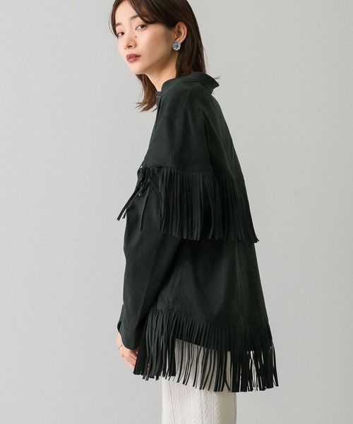 KBF(ケイビーエフ)の「フェイクスエードフリンジシャツ(シャツ/ブラウス・レディース・キャメル/ベージュ系その他/グリーン・ONE)」の3枚目の写真