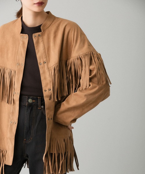 KBF(ケイビーエフ)の「フェイクスエードフリンジシャツ(シャツ/ブラウス・レディース・キャメル/ベージュ系その他/グリーン・ONE)」の10枚目の写真