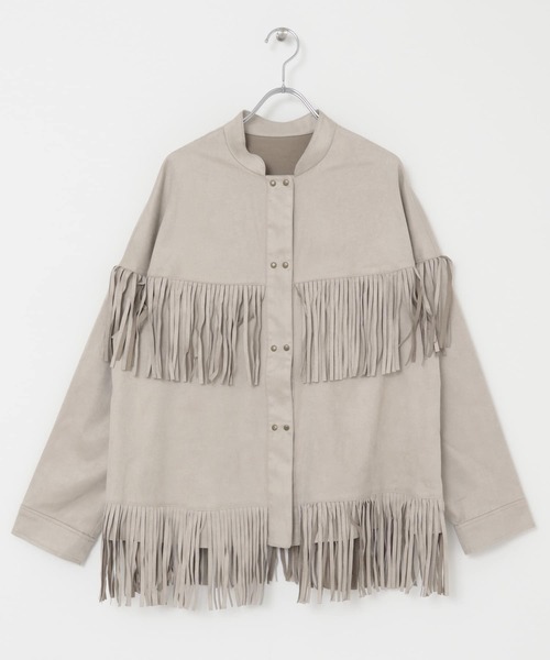 KBF(ケイビーエフ)の「フェイクスエードフリンジシャツ(シャツ/ブラウス・レディース・キャメル/ベージュ系その他/グリーン・ONE)」の6枚目の写真