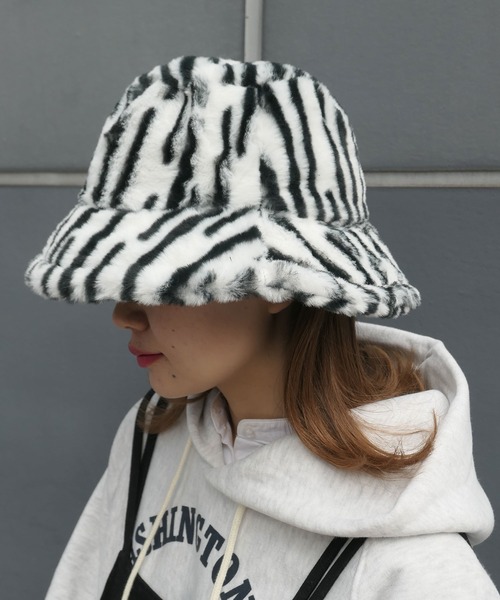 CORNERS（コーナーズ）の「ゼブラ柄ファーバケットハット（ハット・レディース・ゼブラ・FREE）」の2枚目の写真