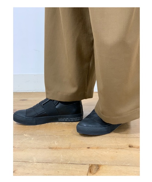 ZUCCa(ズッカ)の「ベルテッドキルトスニーカー(スニーカー・レディース・ベージュ/ブラック・L size/S size/M size)」の6枚目の写真