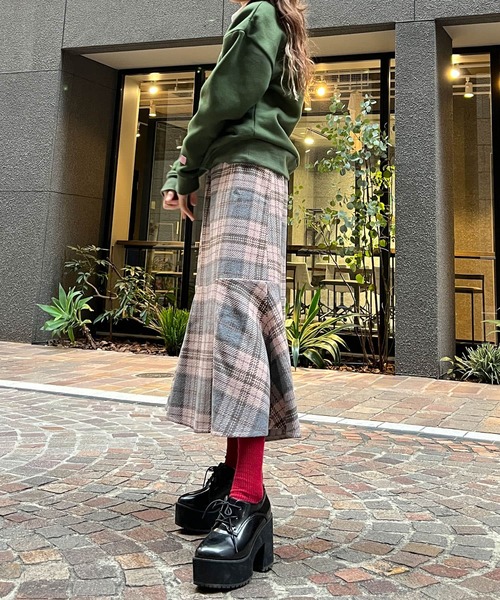 HEYUMM(ヘユム)の「チェックマーメイドスカート(スカート・レディース・ブラウン系その他/ブラック系その他/グレー系その他・ONE)」の10枚目の写真