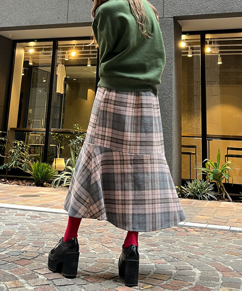 HEYUMM(ヘユム)の「チェックマーメイドスカート(スカート・レディース・ブラウン系その他/ブラック系その他/グレー系その他・ONE)」の8枚目の写真
