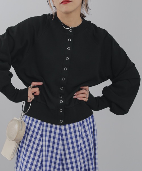 ap retro（アプレトロ）の「マルチウェイ裏毛プルオーバー　トレーナー/カーディガン（スウェット・レディース・ブラック/アイボリー/オートミール・FREE）」の18枚目の写真