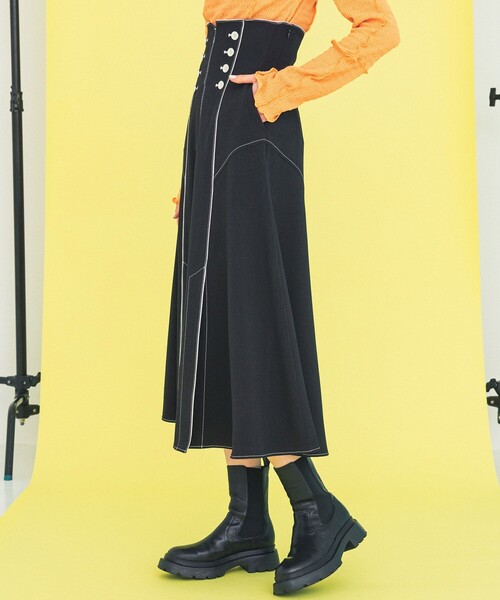 INella（イネラ）の「【INella/イネラ】ハイウエストシームフレアスカート（スカート・レディース・ブラック/ライム・1/2）」の8枚目の写真