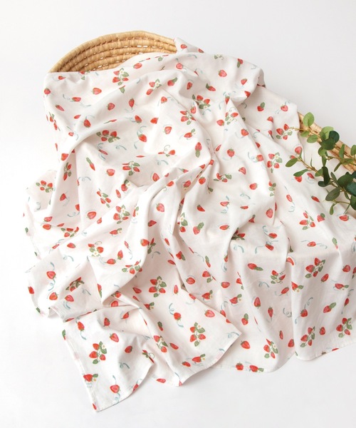 panpantutu(パンパンチュチュ)の「コットンガーゼおくるみ(ポーチ付)(おくるみ・キッズ・ベージュ/ホワイト×レッド・FREE)」の9枚目の写真