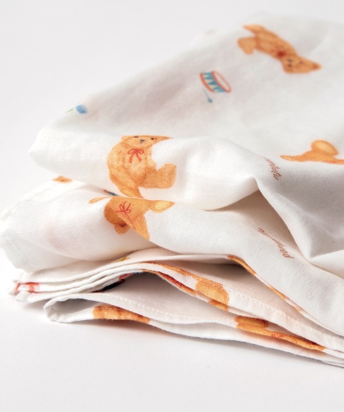 panpantutu(パンパンチュチュ)の「コットンガーゼおくるみ(ポーチ付)(おくるみ・キッズ・ベージュ/ホワイト×レッド・FREE)」の13枚目の写真