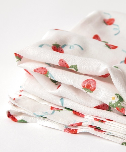 panpantutu(パンパンチュチュ)の「コットンガーゼおくるみ(ポーチ付)(おくるみ・キッズ・ベージュ/ホワイト×レッド・FREE)」の5枚目の写真