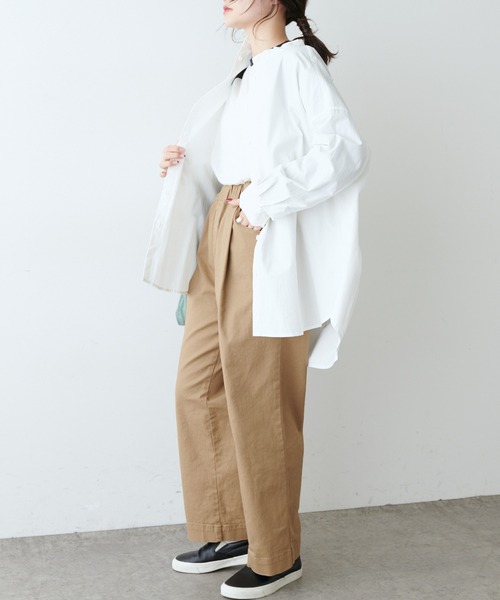 PUAL CE CIN（ピュアルセシン）の「塩縮加工タイプライターブラウス（シャツ/ブラウス・レディース・ホワイト/グレイッシュベージュ/チャコール・FREE）」の5枚目の写真