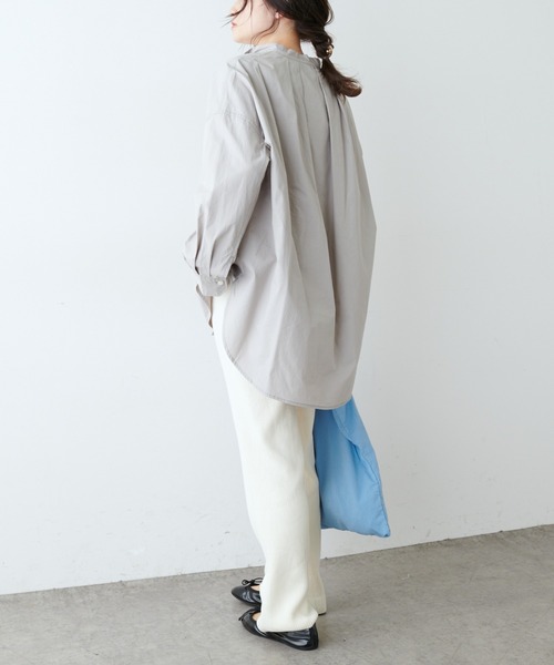 PUAL CE CIN（ピュアルセシン）の「塩縮加工タイプライターブラウス（シャツ/ブラウス・レディース・ホワイト/グレイッシュベージュ/チャコール・FREE）」の11枚目の写真