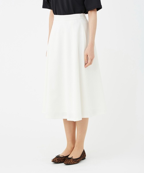 KASHIYAMA（カシヤマ）の「リネンライクポリストレッチフレアスカート（スカート・レディース・ホワイト/ナチュラル/サックスブルー・マルチサイズ）」の5枚目の写真