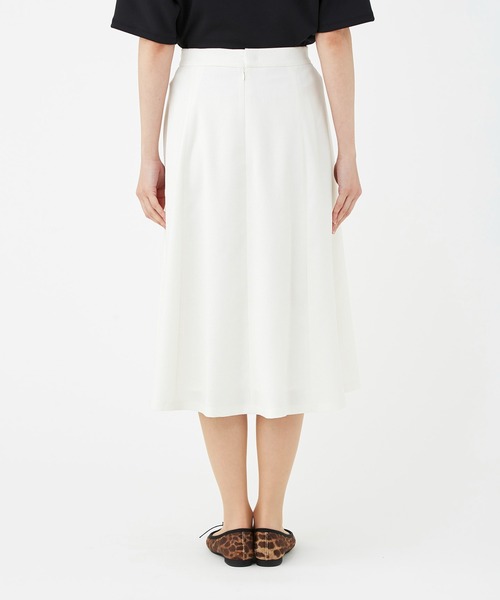 KASHIYAMA（カシヤマ）の「リネンライクポリストレッチフレアスカート（スカート・レディース・ホワイト/ナチュラル/サックスブルー・マルチサイズ）」の7枚目の写真