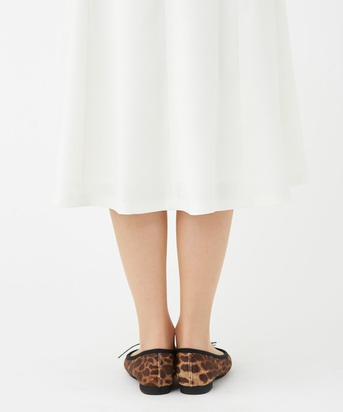 KASHIYAMA（カシヤマ）の「リネンライクポリストレッチフレアスカート（スカート・レディース・ホワイト/ナチュラル/サックスブルー・マルチサイズ）」の11枚目の写真