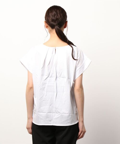 Q（キュー）の「バックタックシルケットトップス（Tシャツ/カットソー・レディース・ブラック/アイボリー/エメラルド/グレイッシュベージュ/マスタード・MEDIUM）」の19枚目の写真