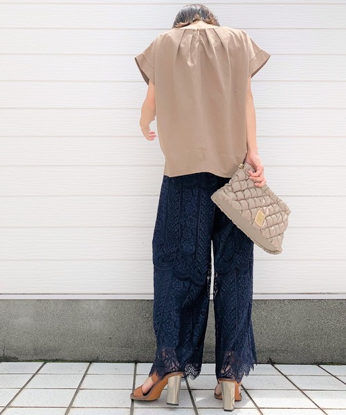 Q（キュー）の「バックタックシルケットトップス（Tシャツ/カットソー・レディース・ブラック/アイボリー/エメラルド/グレイッシュベージュ/マスタード・MEDIUM）」の17枚目の写真