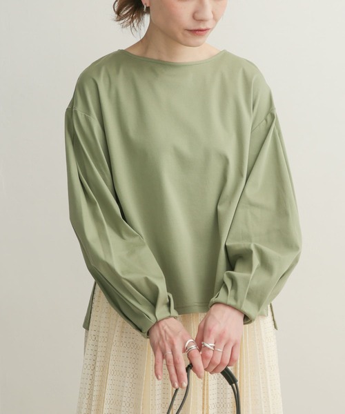 URBAN RESEARCH DOORS（アーバンリサーチドアーズ）の「タックスリーブボートネック（Tシャツ/カットソー・レディース・ブラック/オフホワイト/ライトカーキ・1）」の4枚目の写真