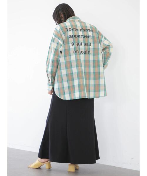 Green　Parks（グリーンパークス）の「BIGロゴシャツチュニック（シャツ/ブラウス・レディース・チェック/ストライプ/オフホワイト・FREE）」の16枚目の写真