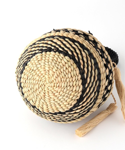 VERMEIL par iena（ヴェルメイユパーイエナ）の「【MAISON N.H PARIS/メゾンエヌアッシュパリ】SHIMILA（かごバッグ・レディース・ベージュ・FREE）」の13枚目の写真