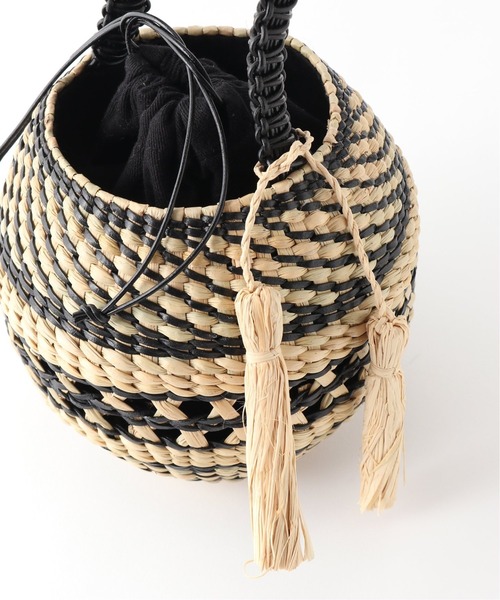 VERMEIL par iena（ヴェルメイユパーイエナ）の「【MAISON N.H PARIS/メゾンエヌアッシュパリ】SHIMILA（かごバッグ・レディース・ベージュ・FREE）」の18枚目の写真