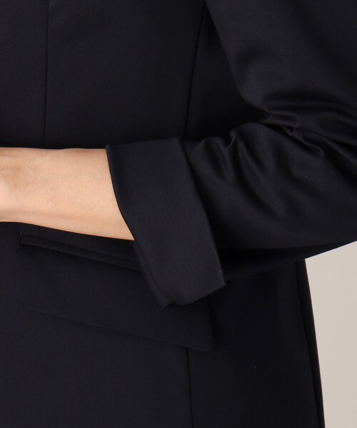 UNTITLED（アンタイトル）の「◆【接触冷感】ストレッチ テーラードジャケット（テーラードジャケット・レディース・ブラック/ダークネイビー/グレー・44/42/00/04/01/02/03/48）」の10枚目の写真