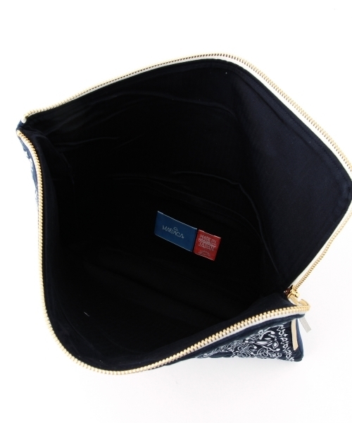Ray BEAMS（レイビームス）の「MASACA / バンダナ クラッチバッグ（クラッチバッグ・レディース・レッド/ネイビー・ONE SIZE）」の13枚目の写真