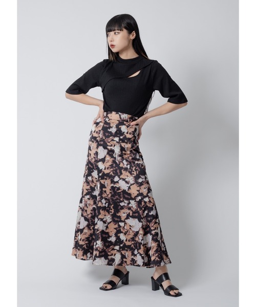 Adoon plain(アドーンプレーン)の「ネックスリットトップス(Tシャツ/カットソー・レディース・ブラック/ホワイト/ボルドー・FREE)」の12枚目の写真