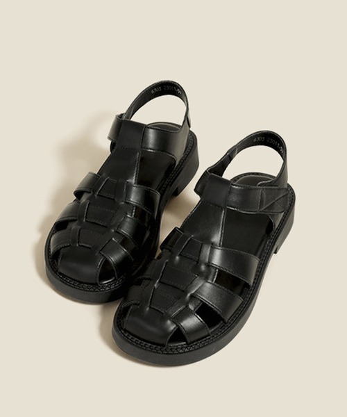 AMOUR BOX（アムールボックス）の「フェイクレザーグルカサンダル（サンダル・レディース・ブラック/クリーム・38/39/35/36/37）」の9枚目の写真