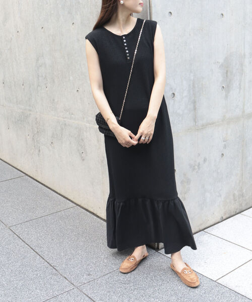 fredy emue(フレディエミュ)の「2WAYスクエア テレコワンピース(ワンピース・レディース・ベージュ/ブラック・38)」の9枚目の写真