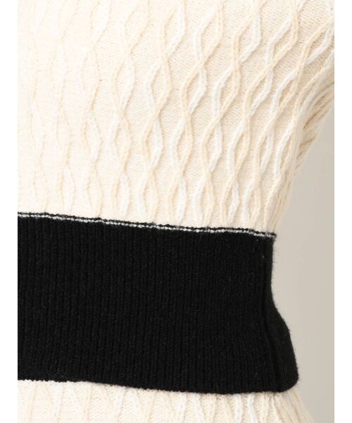 RESEXXY(リゼクシー)の「バイカラーニットカーディガン【セットアップ着用可能】(カーディガン/ボレロ・レディース・ブラック/オフホワイト/ピンク/ブルー・FREE)」の12枚目の写真