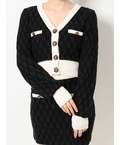 RESEXXY(リゼクシー)の「バイカラーニットカーディガン【セットアップ着用可能】(カーディガン/ボレロ・レディース・ブラック/オフホワイト/ピンク/ブルー・FREE)」の17枚目の写真