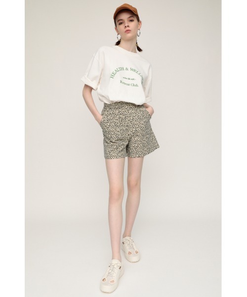 SLY（スライ）の「RELAX HW S/PT リラックス ルーズ スラックス ハイウェスト ショートパンツ（スラックス・レディース・ブルー/マルチ・1/2/0）」の2枚目の写真