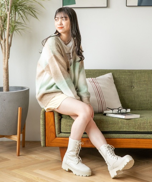 repipi armario(レピピ アルマリオ)の「ボリュームソールブーツ(ブーツ・キッズ・ブラック/ホワイト系・SMALL/MEDIUM/LARGE)」の17枚目の写真