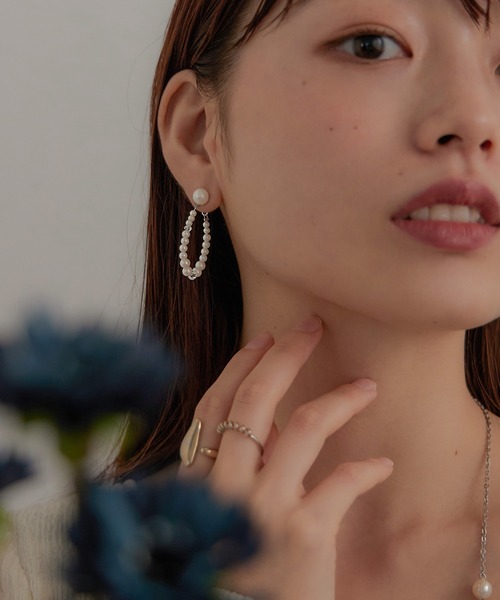 niana(ニアナ)の「パールパーティーピアス(ピアス(両耳用)・レディース・オフホワイト・FREE)」の1枚目の写真