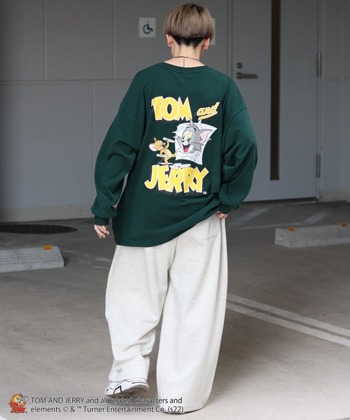 Tom&Jerry(トムアンドジェリー)の「【TOM&JERRY / トムとジェリー】バックプリント / 袖プリント ビッグシルエットロゴロンT(Tシャツ/カットソー・メンズ・グリーン/ホワイト系その他/パープル系その他/ブラック/ホワイト/グレー系その他・L/M)」の11枚目の写真