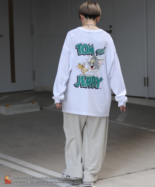 Tom&Jerry(トムアンドジェリー)の「【TOM&JERRY / トムとジェリー】バックプリント / 袖プリント ビッグシルエットロゴロンT(Tシャツ/カットソー・メンズ・グリーン/ホワイト系その他/パープル系その他/ブラック/ホワイト/グレー系その他・L/M)」の18枚目の写真