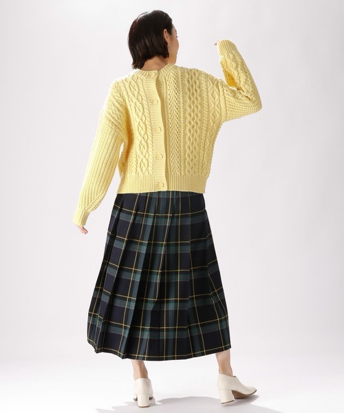 niko and...（ニコアンド）の「洗えるビタミンカラーケーブルカーディガンプルオーバー（ニット/セーター・レディース・アイボリー/グリーン/ネイビー/イエロー・LARGE/MEDIUM）」の17枚目の写真