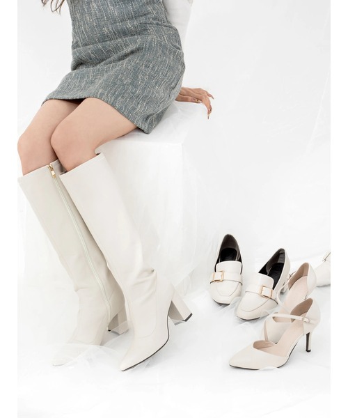 DURAS（デュラス）の「ポインテッドトゥストラップ付きパンプス（パンプス・レディース・アイボリー/ブラック・LARGE/MEDIUM）」の3枚目の写真
