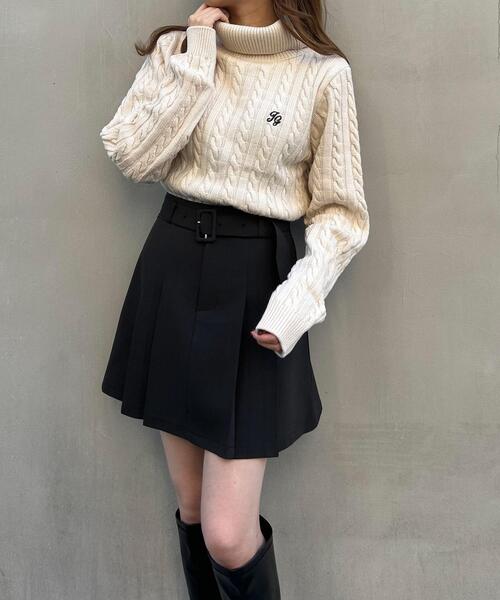 INGNI（イング）の「胸刺しゅうタートルネックケーブルニット（ニット