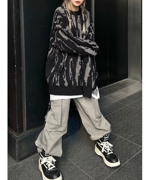 XU（エックスユー）の「【XU/エックスユー】pattern knit 3 / ニット セーター 春服 秋服 冬服 オーバーサイズ ビッグサイズ（ニット/セーター・メンズ・ブラック・ONE SIZE）」の4枚目の写真