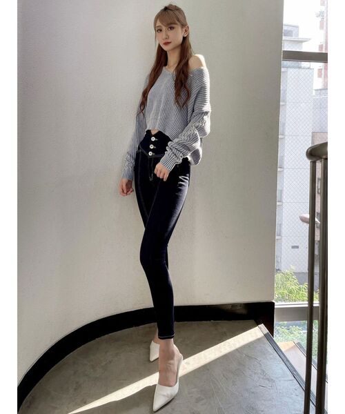 GYDA（ジェイダ）の「Vネックショートブリーチニットトップス（ニット/セーター・レディース・ライトブルー/ベージュ/ピンク・FREE）」の5枚目の写真