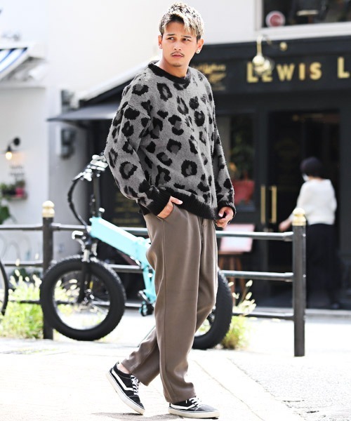 LUXSTYLE（ラグスタイル）の「起毛レオパード柄ニット（ニット/セーター・メンズ・ブラック/ブルー/グリーン/ブラウン・M/L）」の7枚目の写真