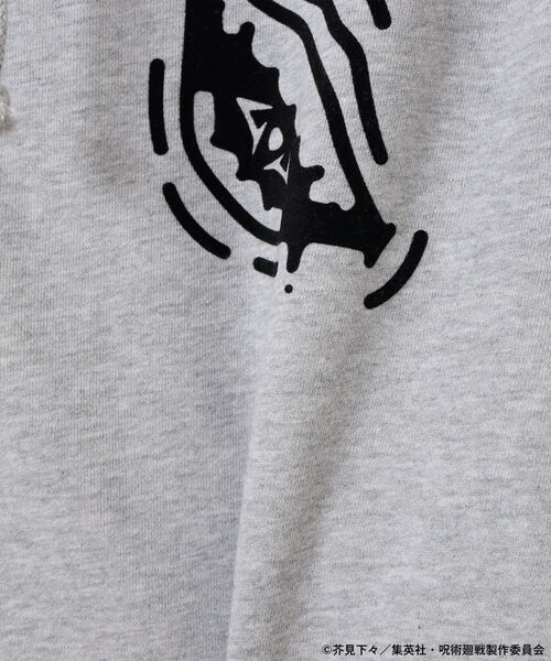 TOKYO CULTUART by BEAMS（トウキョウカルチャートバイビームス）の「呪術廻戦 / 宿儺 スウェット パーカ（パーカー・メンズ・グレー・X-LARGE/MEDIUM/LARGE/SMALL）」の4枚目の写真