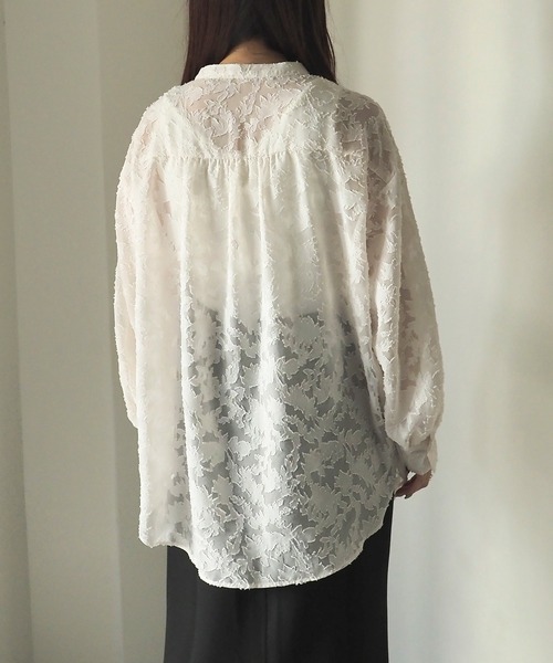 Riberry（リベリー）の「花柄シアージャガードブラウス（シャツ/ブラウス・レディース・ブラック/アイボリー・FREE）」の11枚目の写真