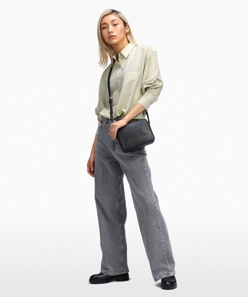 Calvin Klein(カルバン・クライン)の「CK セット カメラバッグ(ボディバッグ/ウエストポーチ・レディース・ブラック/イエロー・FREE)」の10枚目の写真